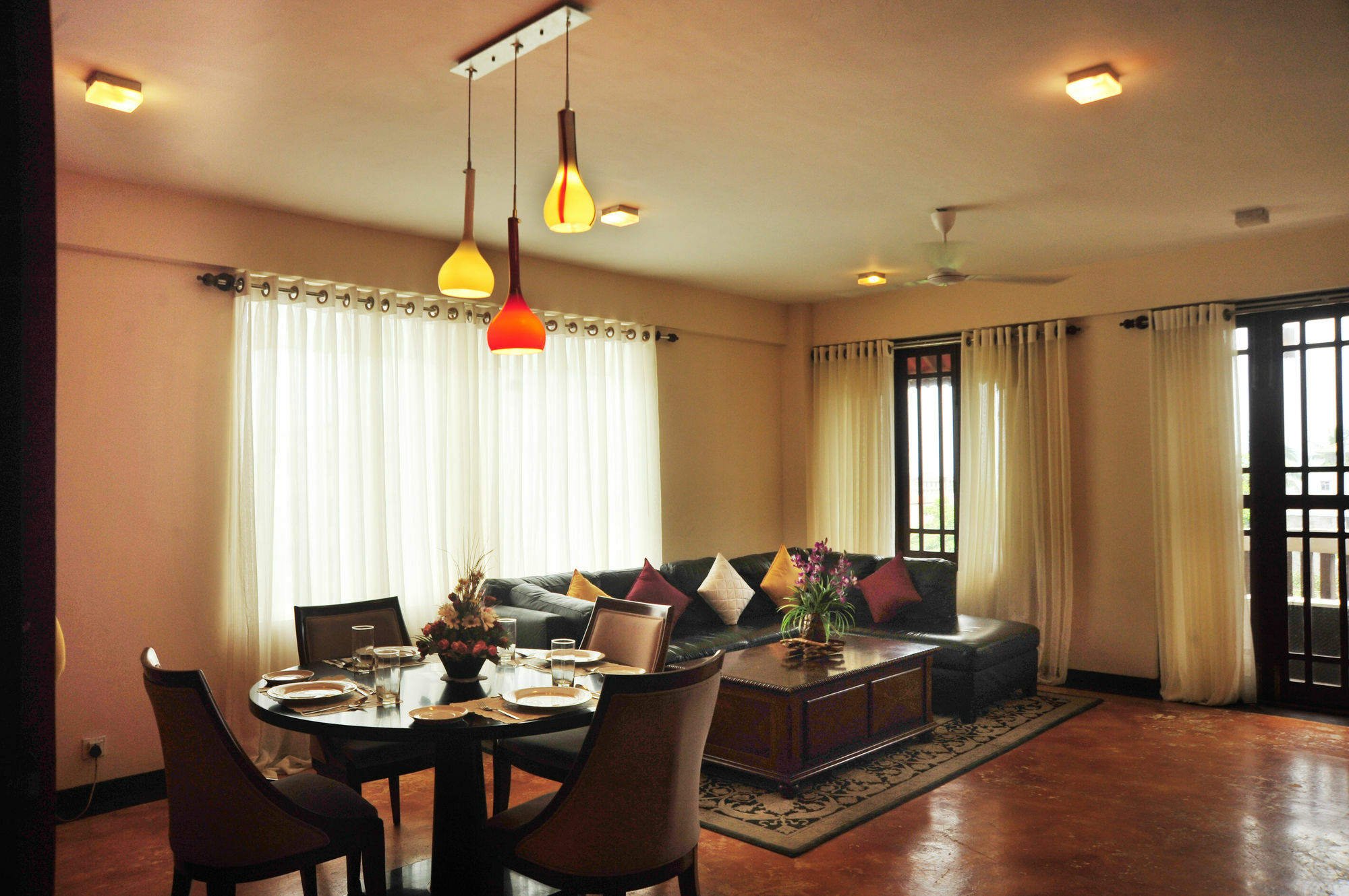 Prestige Court Residencies Hotel Dehiwala-Mount Lavinia Екстериор снимка